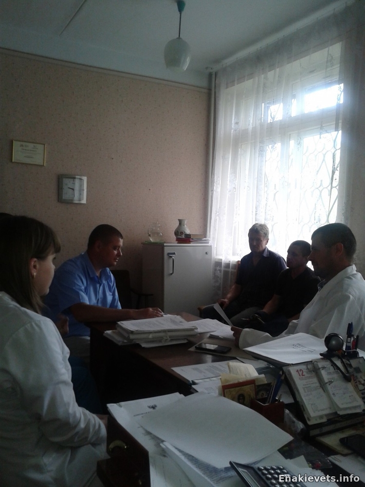 Специалист отделения Фонда в г. Енакиево принял участие в заседании комиссии по проверке знаний по вопросам охраны труда